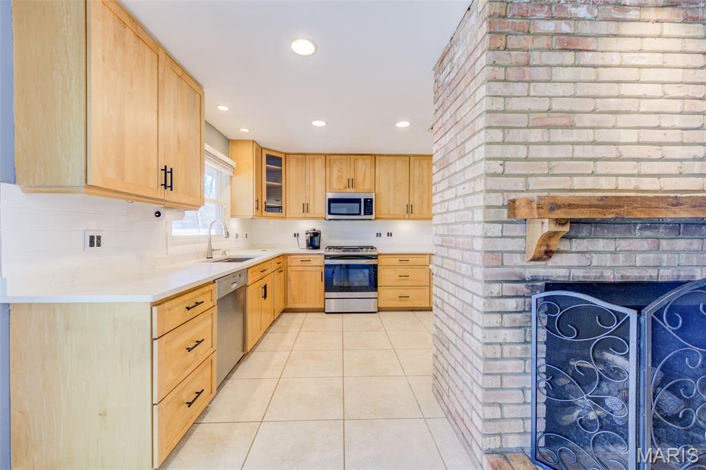 12543 Merrick Drive Property Photo 16