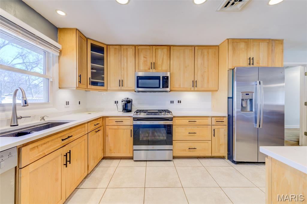 12543 Merrick Drive Property Photo 17