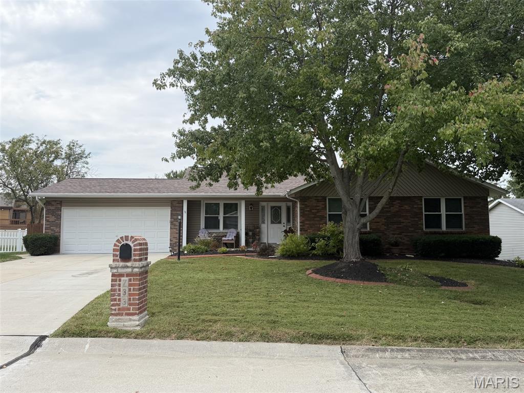 733 Cedar Glen Drive Property Photo 1
