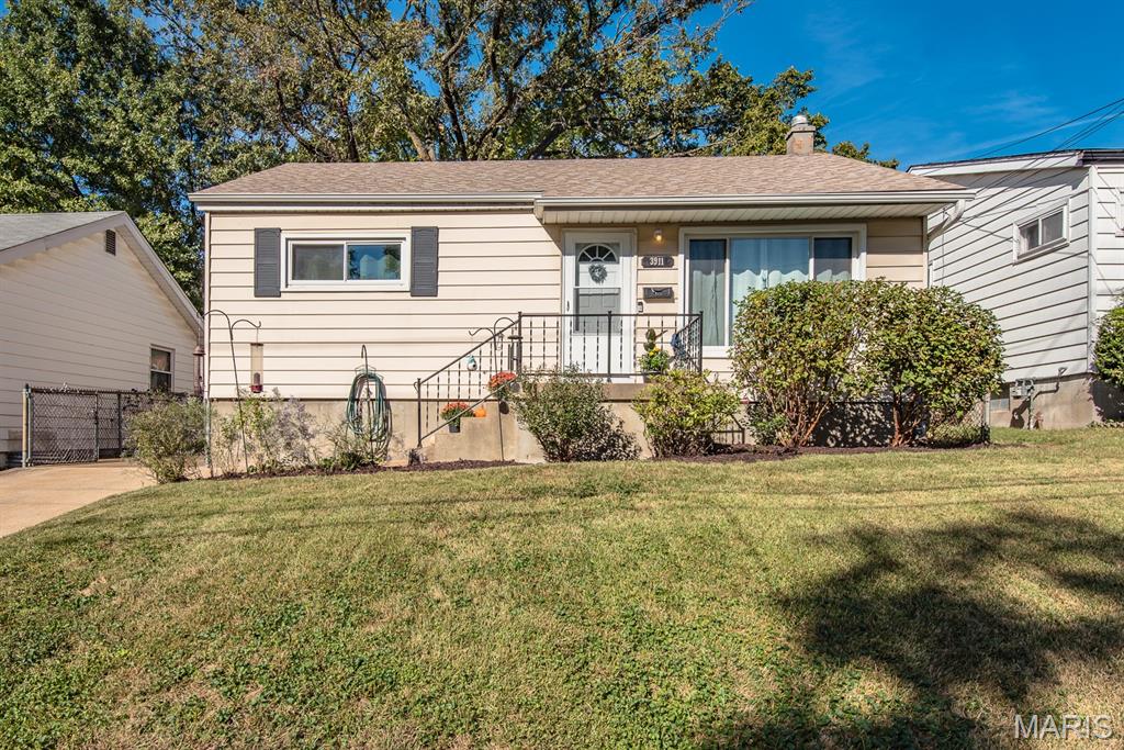 26062803 Property Photo 1