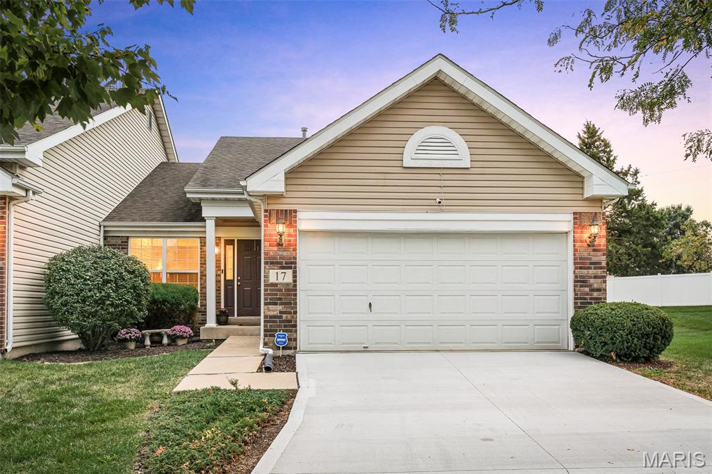 17 Belmonte Court Property Photo
