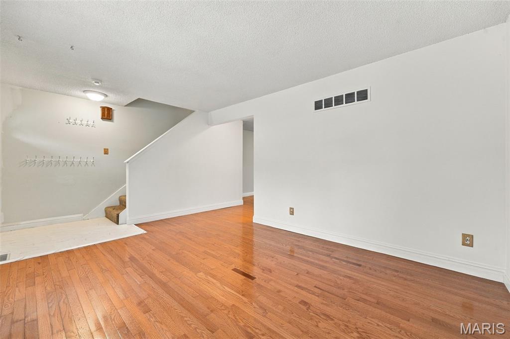 158 Beard Drive C Property Photo 7