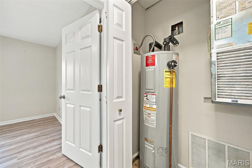 660 Materdie Lane 104 Property Photo 16