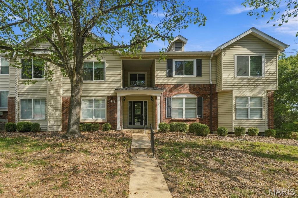 716 Woodside Trails Drive 204 Property Photo 1