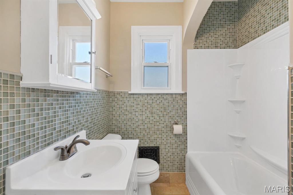 8503 Philo Avenue Property Photo 19