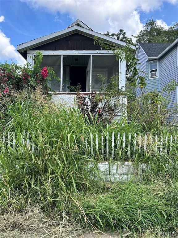 1532 5th Street Property Photo 1