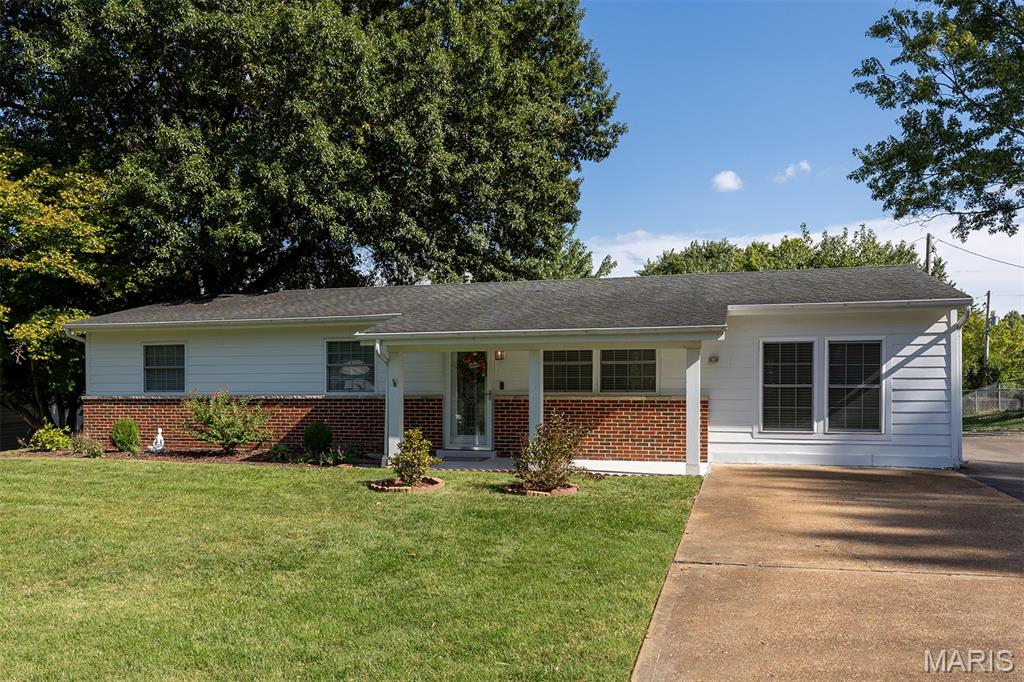 246 Howard Drive Property Photo 1