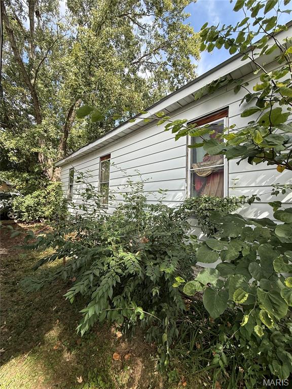 1096 W Green Property Photo 4