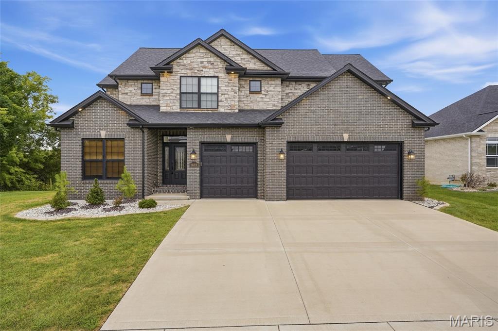 1623 Oglesby Drive Property Photo 1