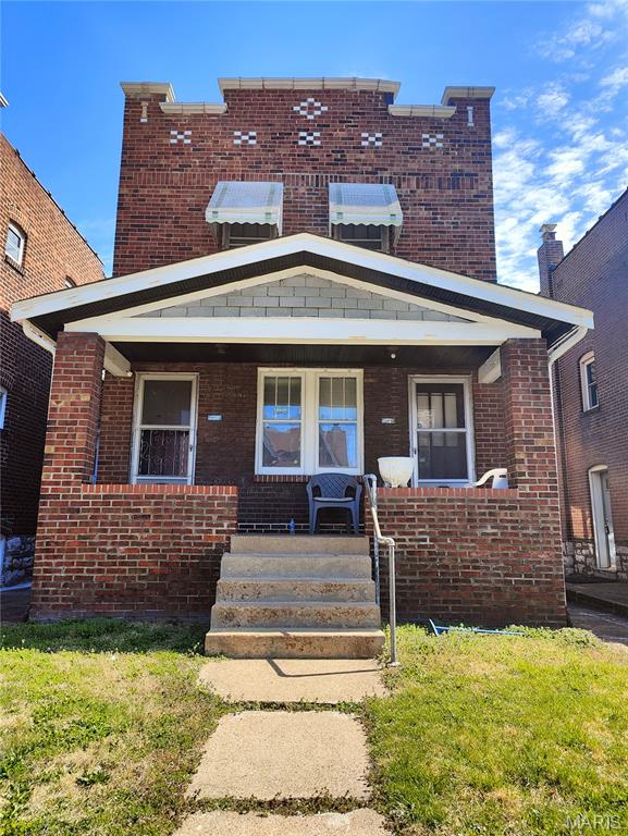 4028 S Spring Avenue Property Photo 1