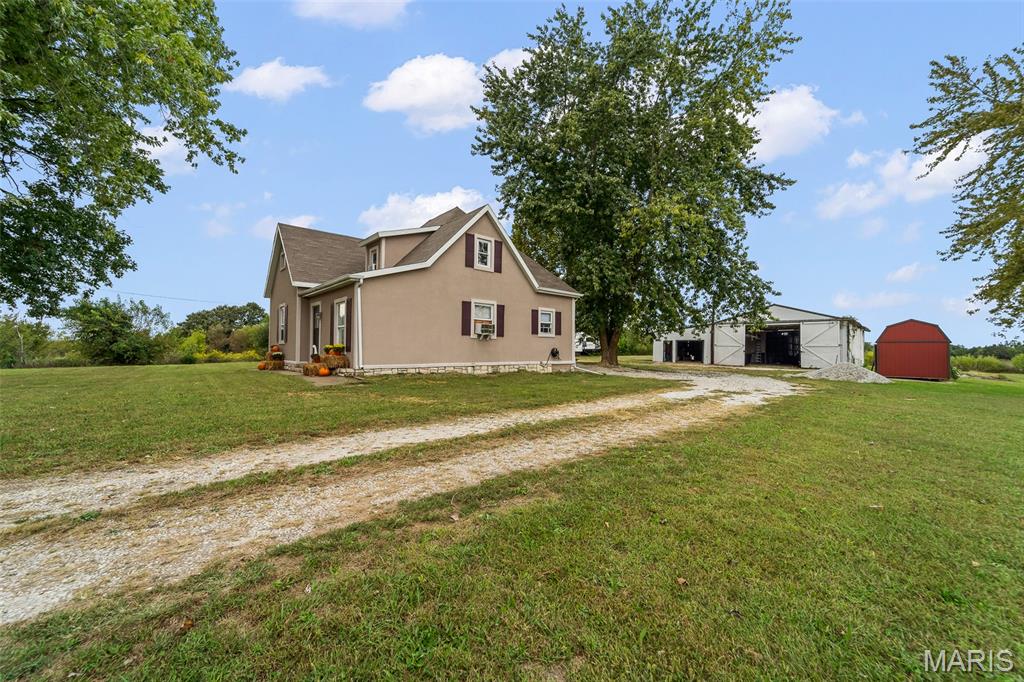 2121 County Road 362 Property Photo 3