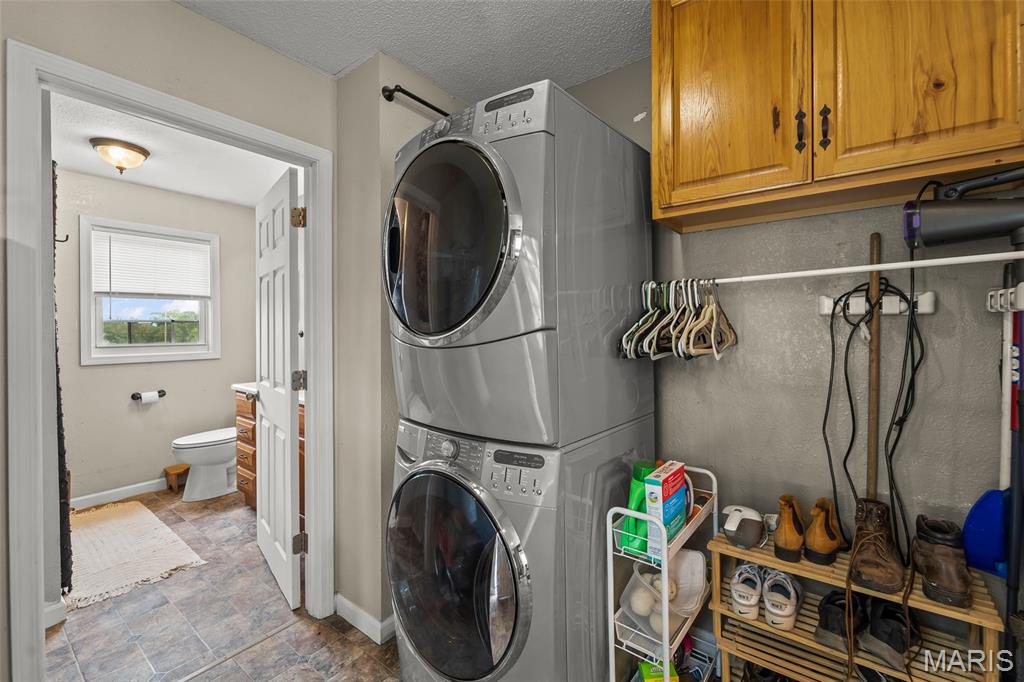 2121 County Road 362 Property Photo 27
