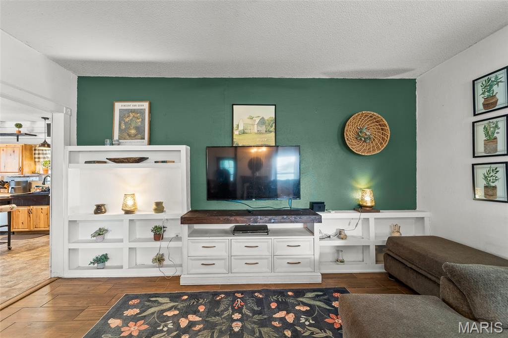 2121 County Road 362 Property Photo 31