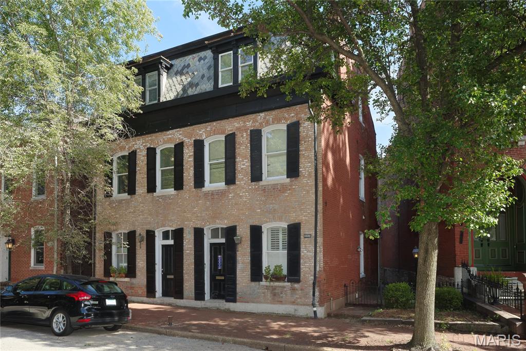 1828 S 8th Street Property Photo 1