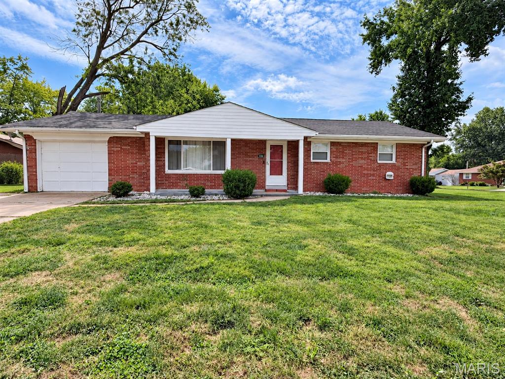 208 Hollandia Drive Property Photo 1