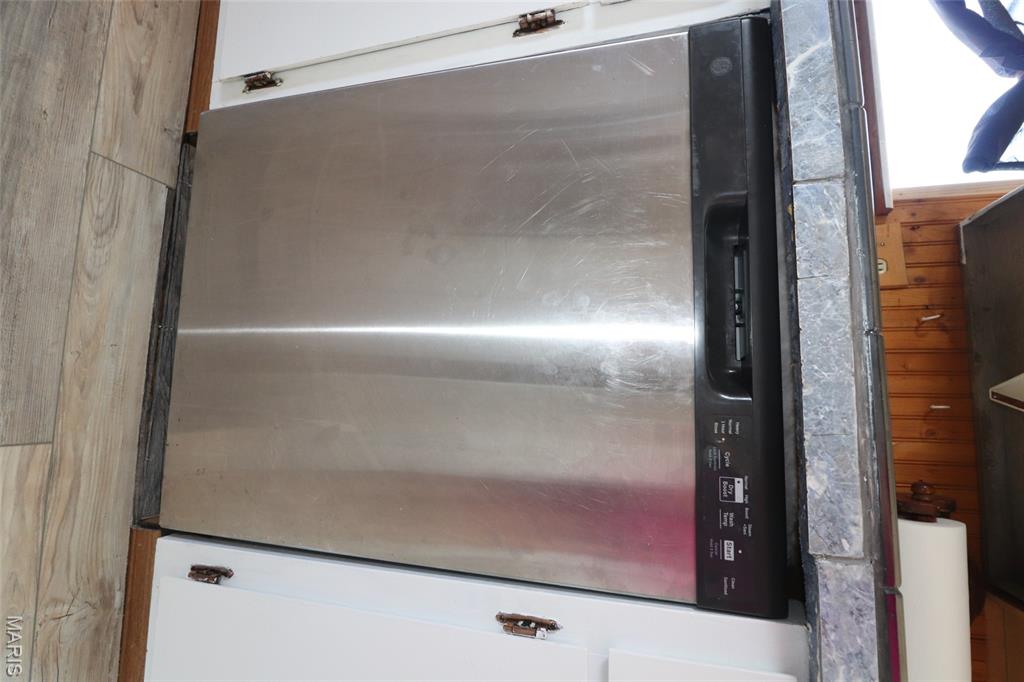 3413 High Ridge Boulevard Property Photo 12