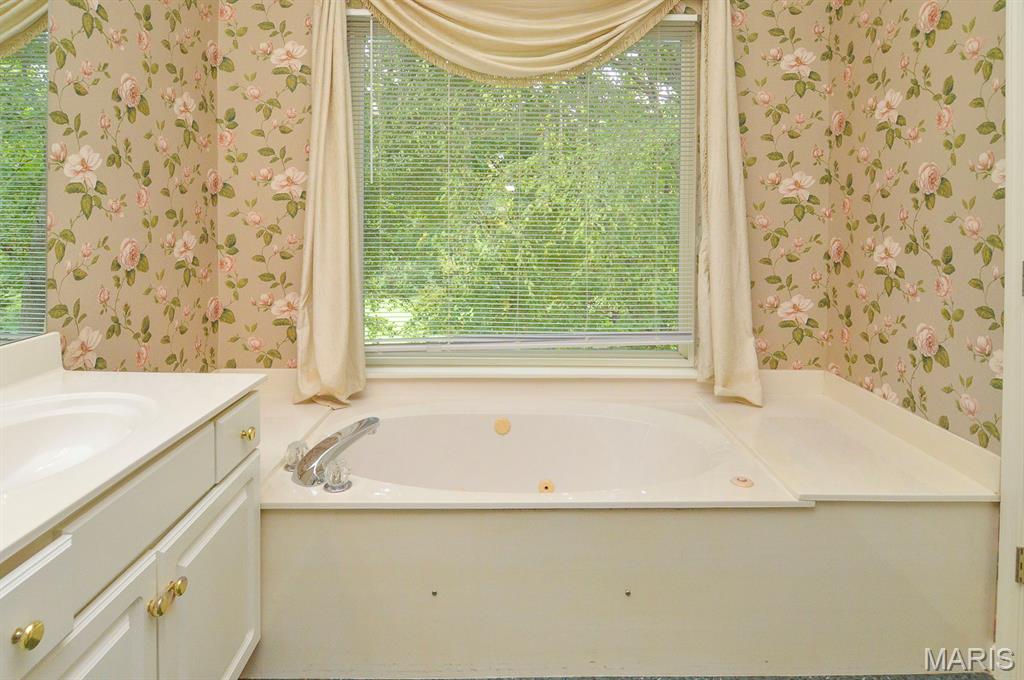 7429 Timberwolf Trail Property Photo 31
