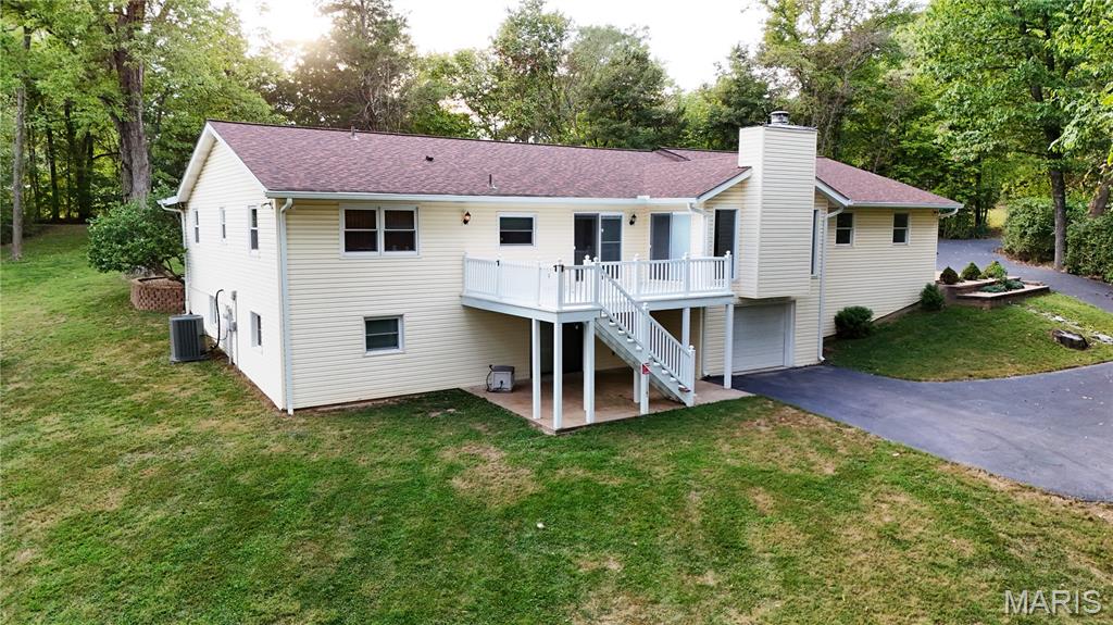 110 Summerset Lane Property Photo 3