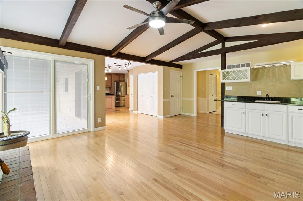 110 Summerset Lane Property Photo 12