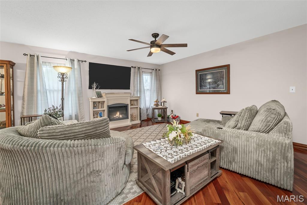 355 Birmingham Drive Property Photo 6