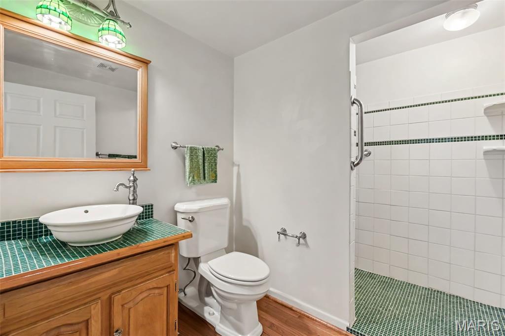 669 Marshall Avenue Property Photo 14