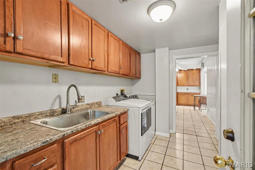 669 Marshall Avenue Property Photo 16