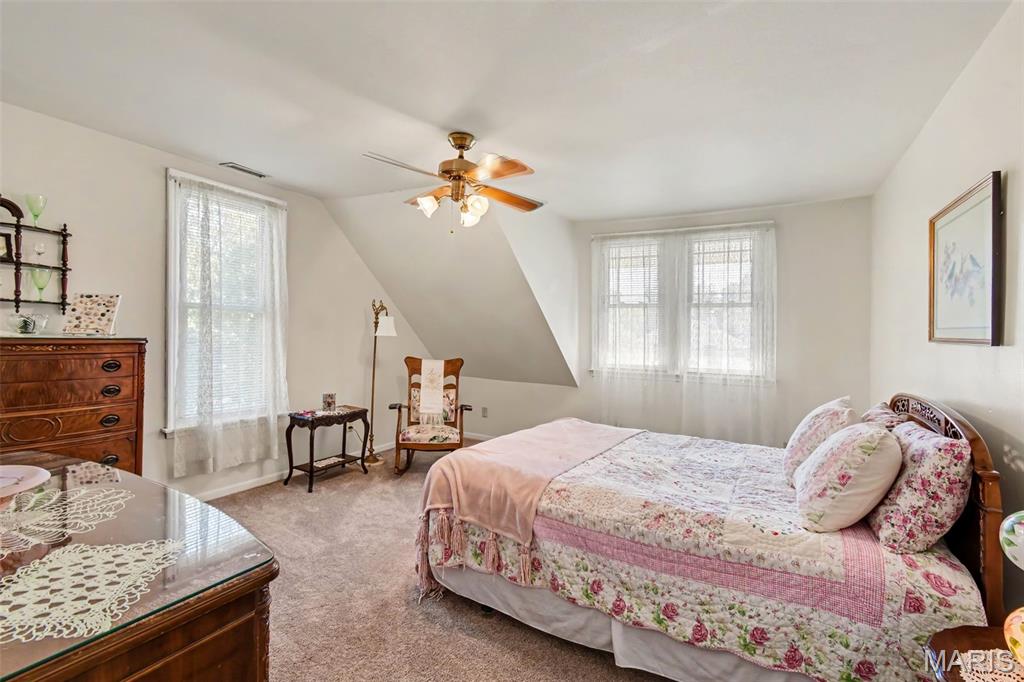 669 Marshall Avenue Property Photo 24