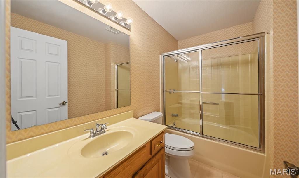 616 Brighton Court Property Photo 24