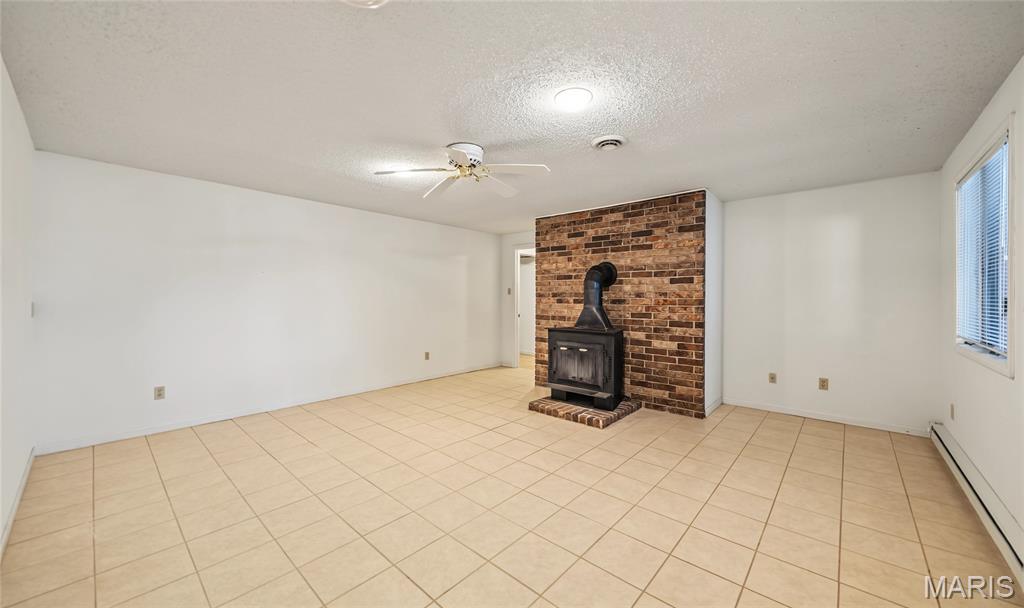 616 Brighton Court Property Photo 27