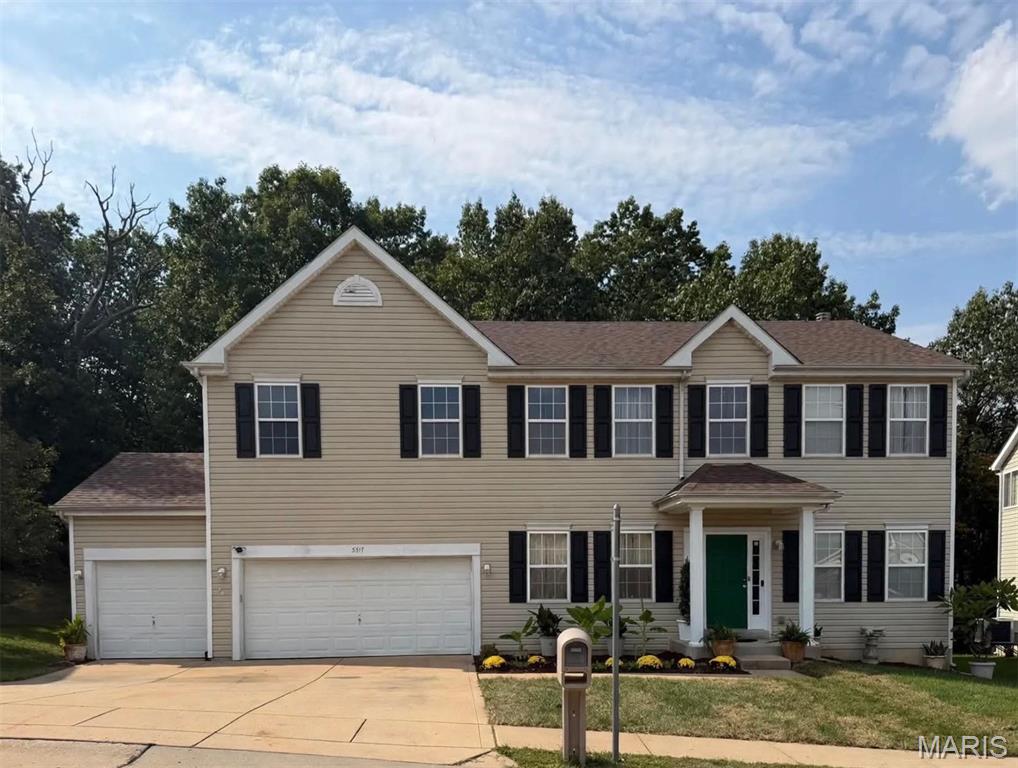 5517 Regency Woods Manor Property Photo 1