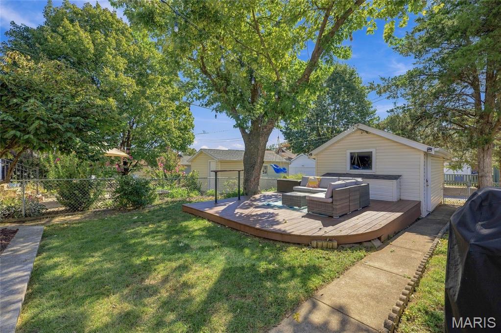 5740 Nottingham Avenue Property Photo 21