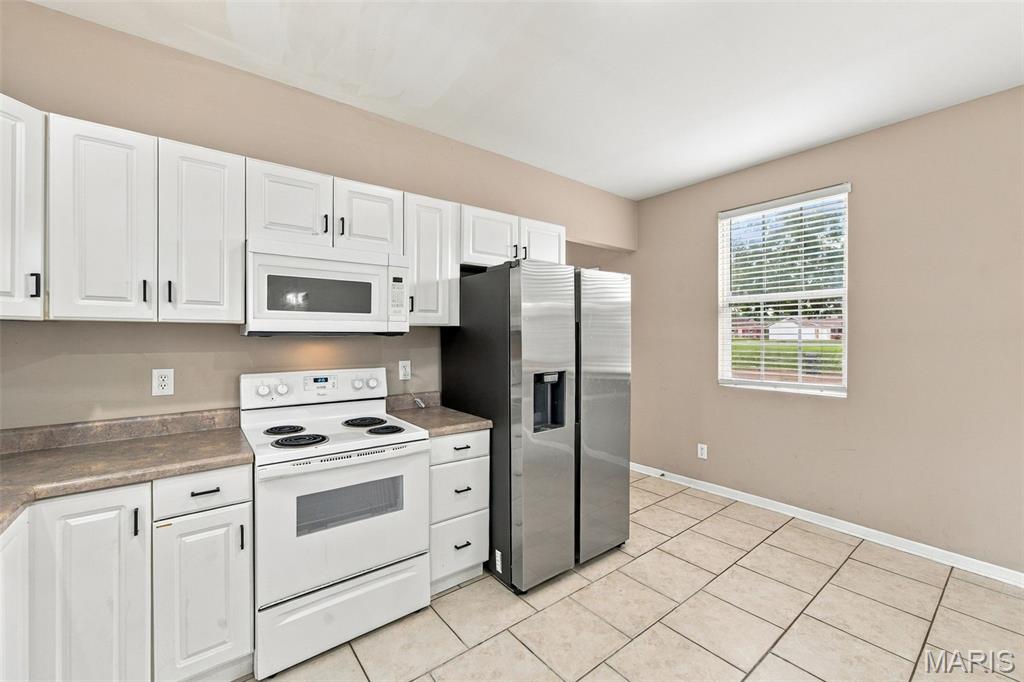 523 W Bottom Avenue Property Photo 12