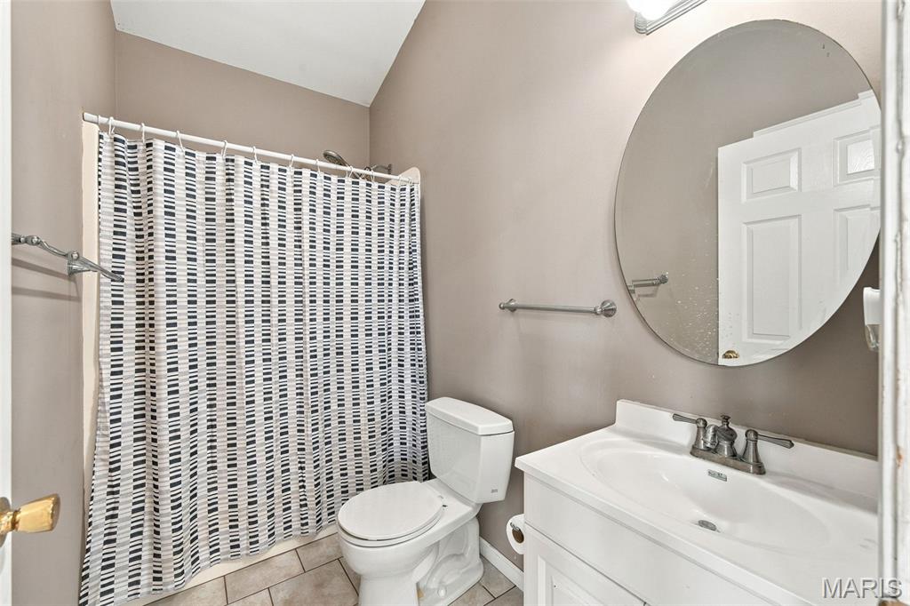 523 W Bottom Avenue Property Photo 19