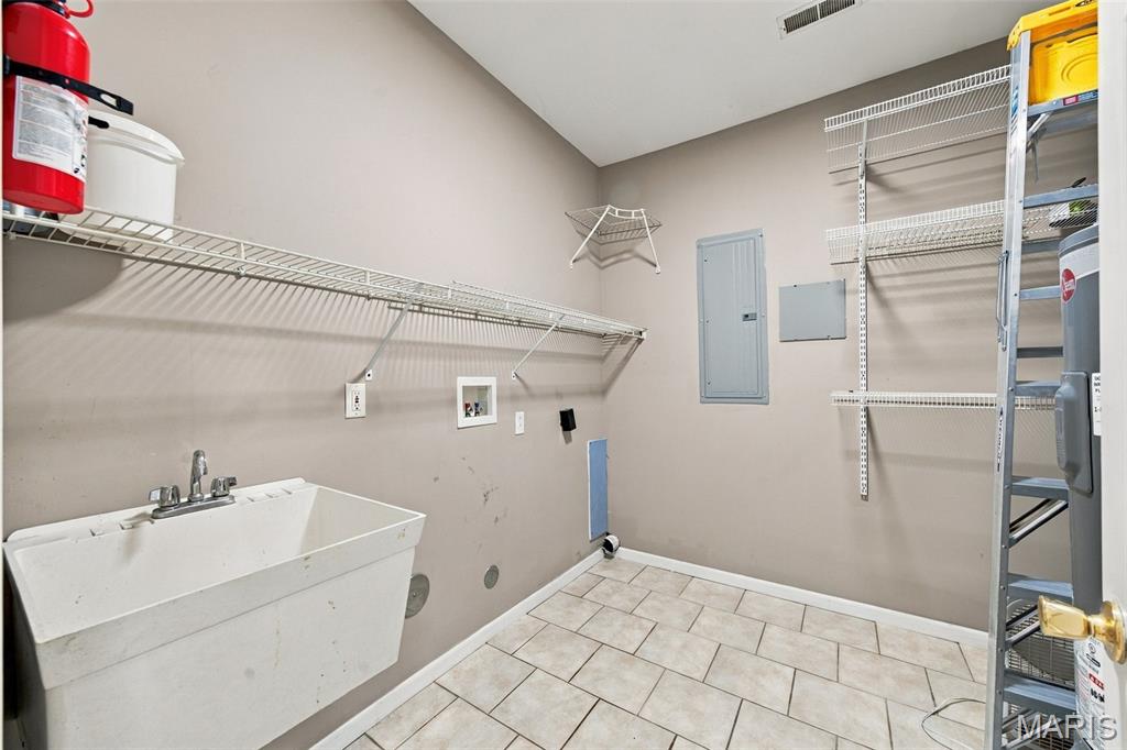 523 W Bottom Avenue Property Photo 21