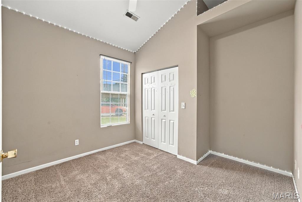 523 W Bottom Avenue Property Photo 30