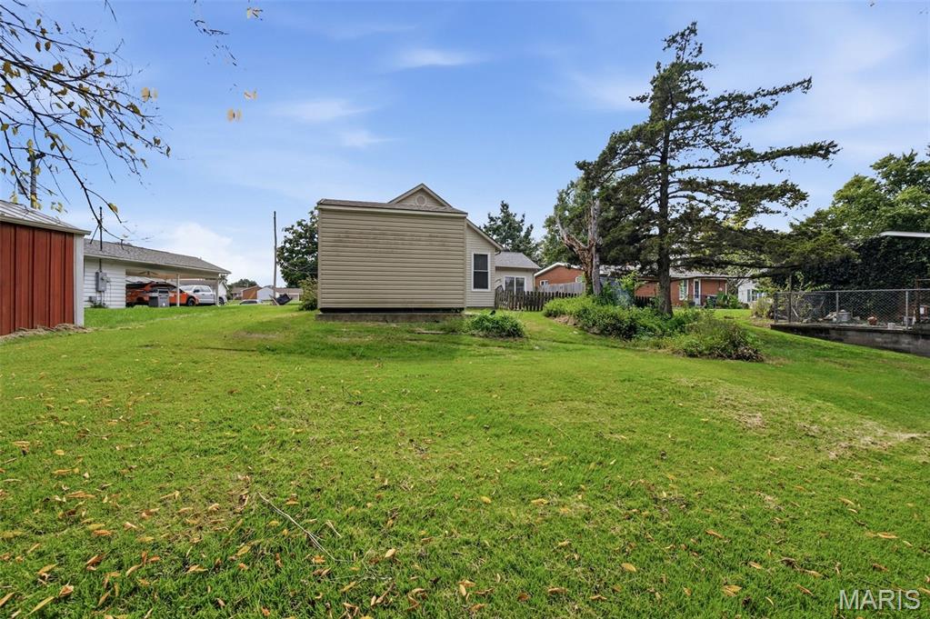 523 W Bottom Avenue Property Photo 44