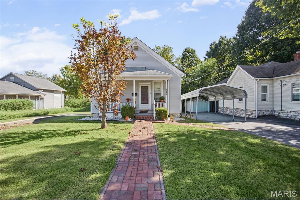 1629 Main Street Property Photo 1