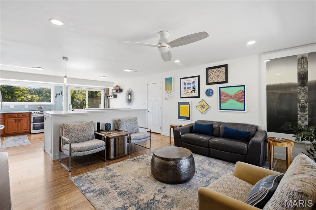 26063075 Property Photo 14