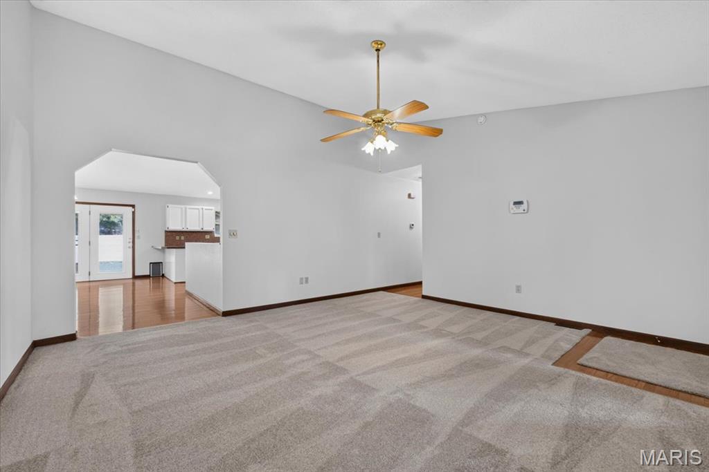 801 Green Haven Drive Property Photo 7