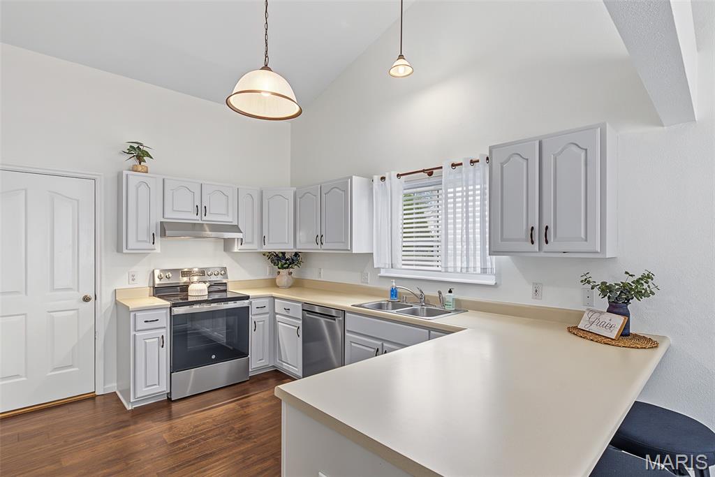 9832 Sand Castle Drive Property Photo 11