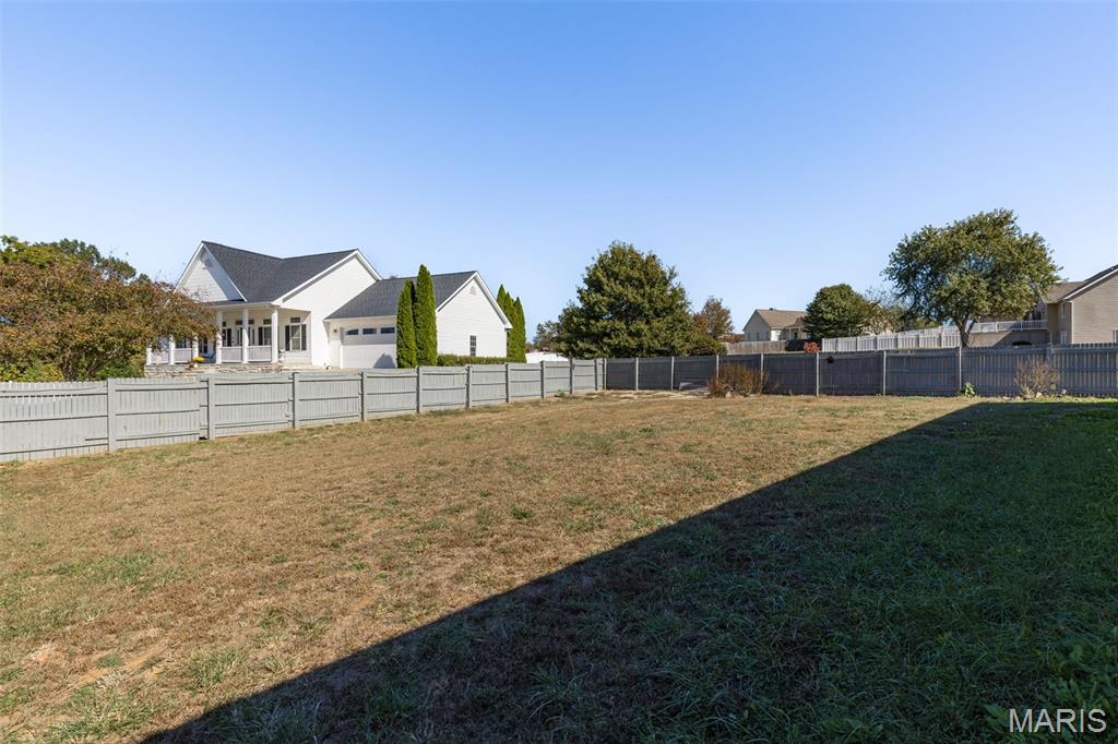 212 Redbud Drive Property Photo 4
