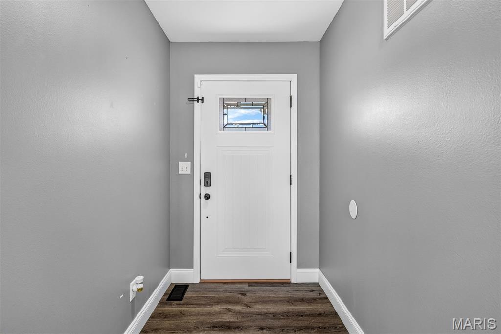 212 Redbud Drive Property Photo 8