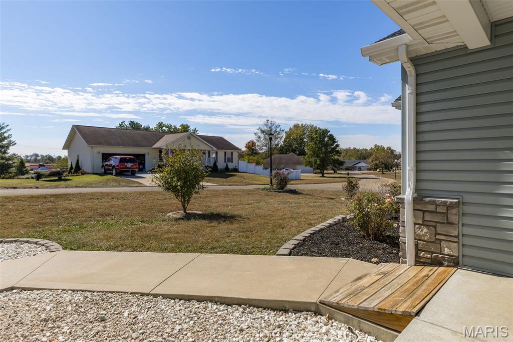 212 Redbud Drive Property Photo 46