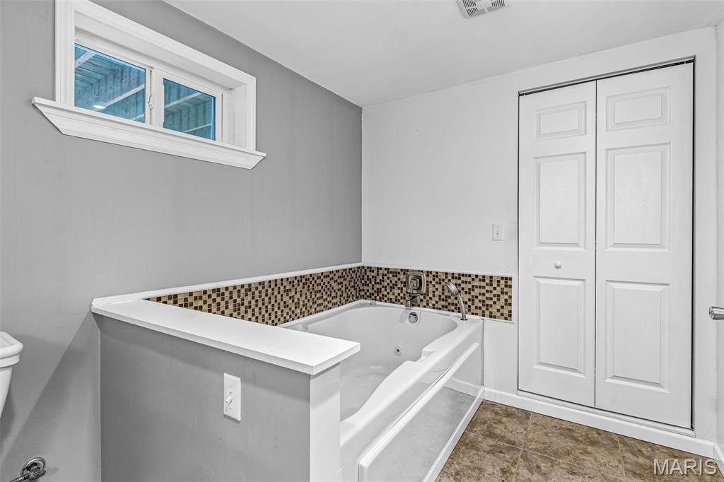 2160 Forest Lane Property Photo 48