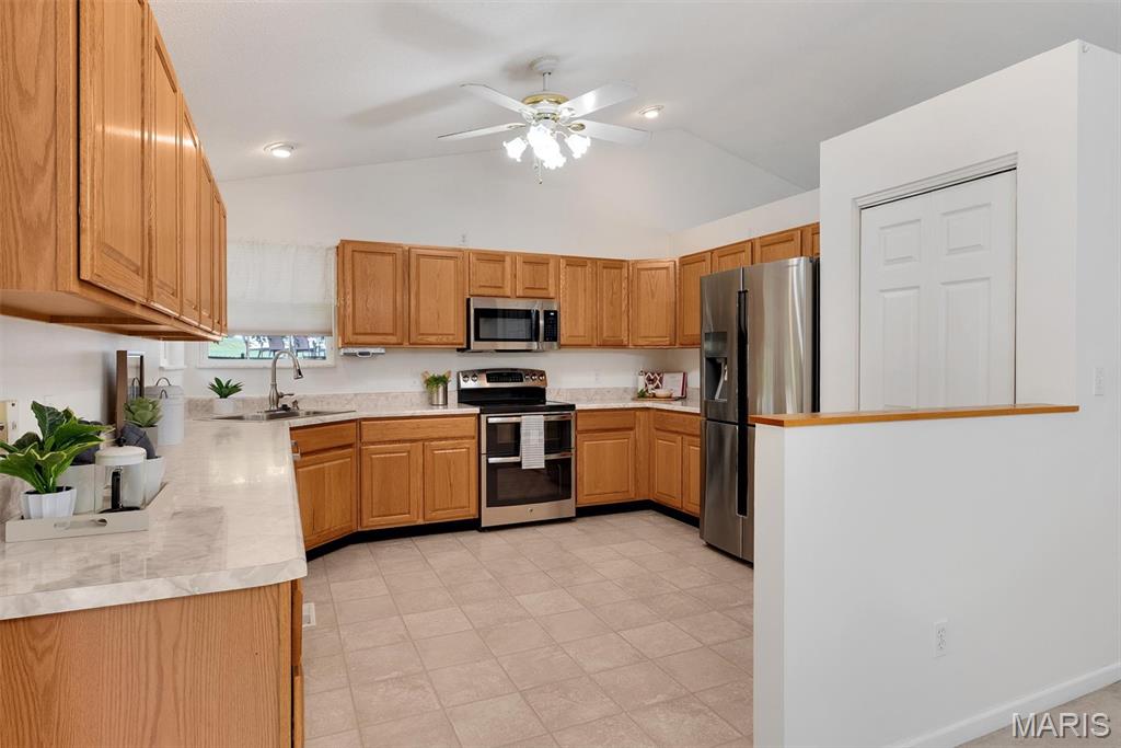 3556 Swan Circle Property Photo 17
