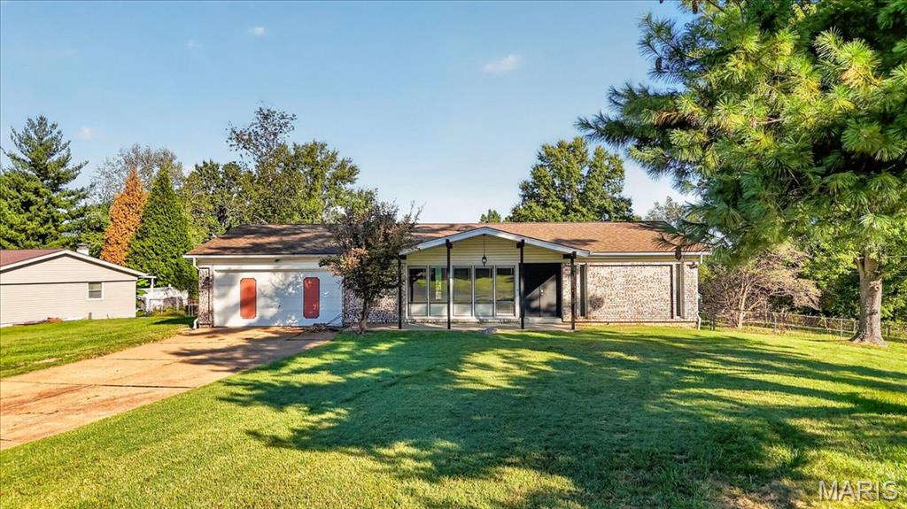 14 El Jer Drive Property Photo 2