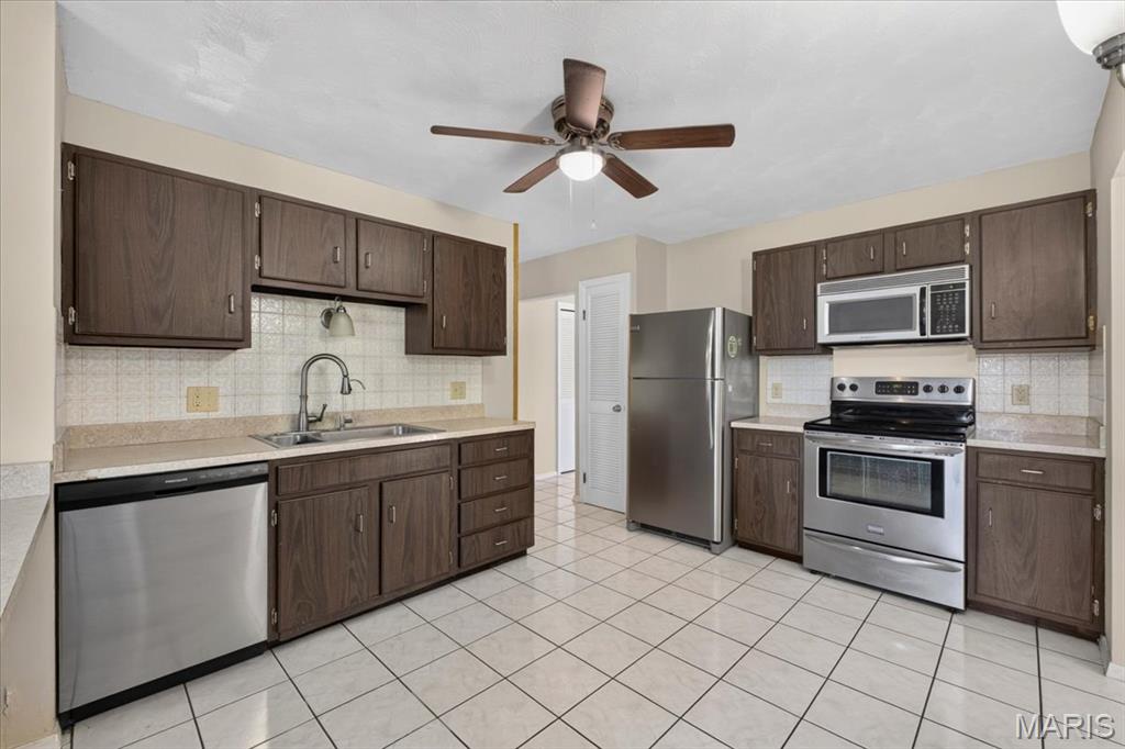 14 El Jer Drive Property Photo 14