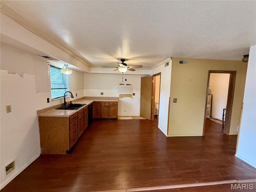 31 Twin Oaks Drive Property Photo 8