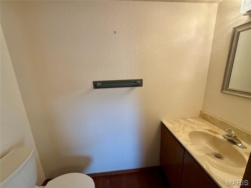 31 Twin Oaks Drive Property Photo 11