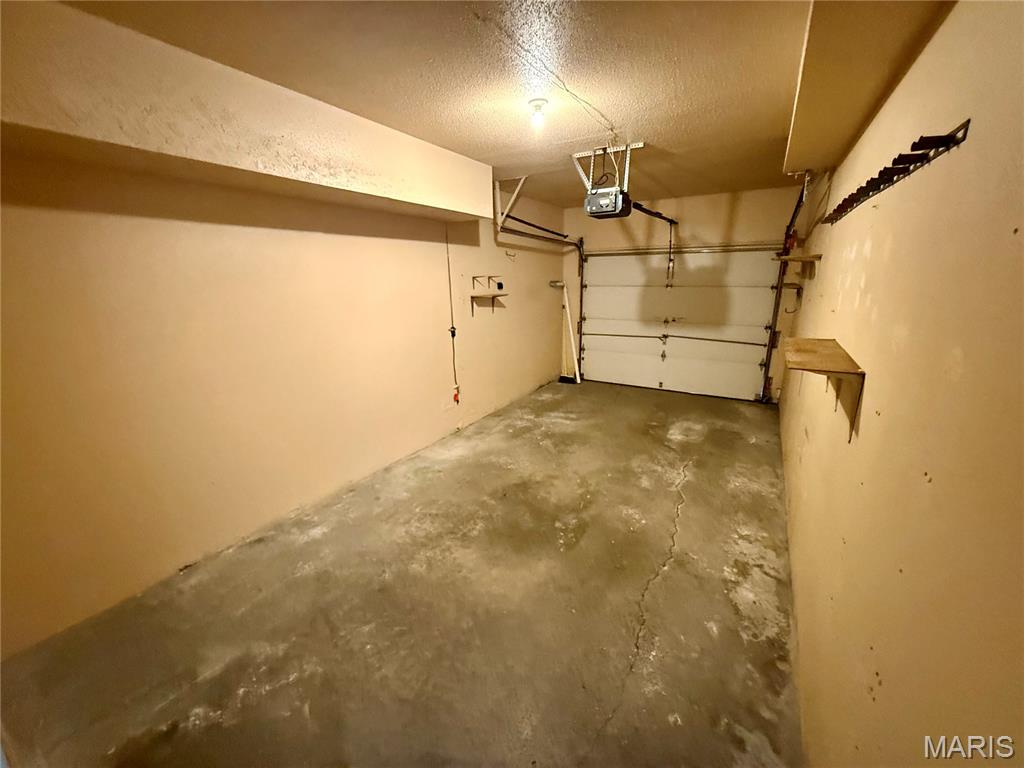 31 Twin Oaks Drive Property Photo 24